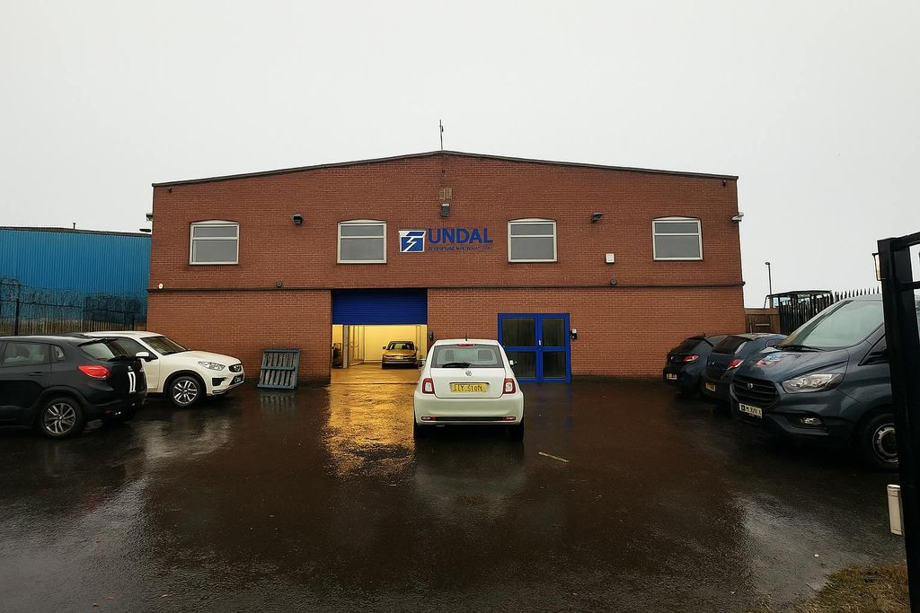 Property photo 1 of 4 Designer.Png