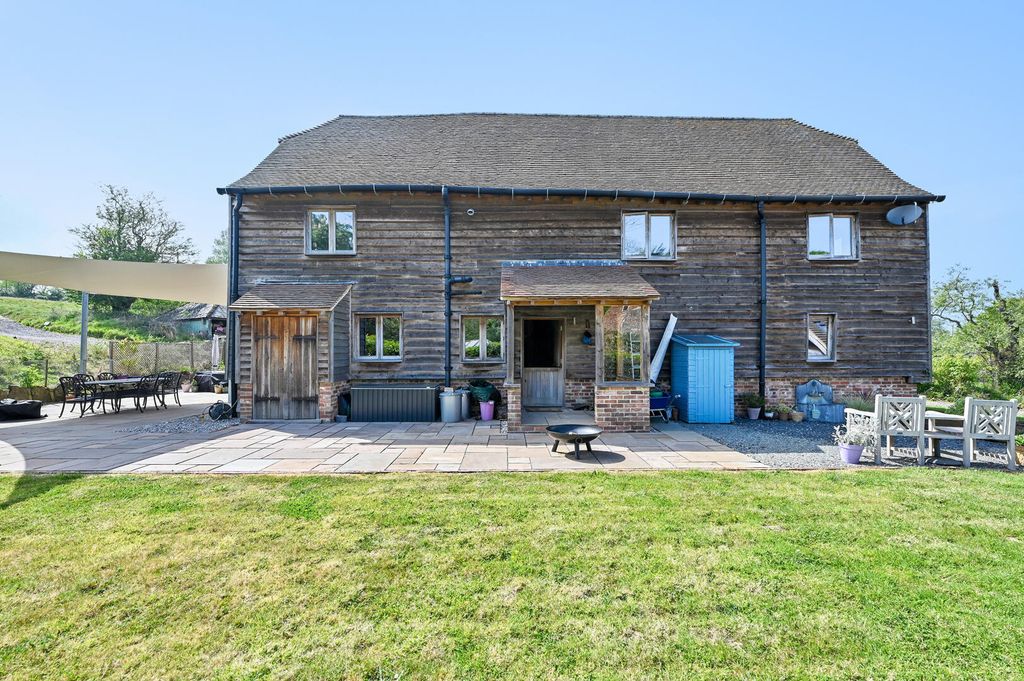 Property photo 1 of 47 Rear Garden