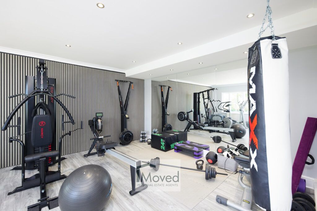 Property photo 3 of 42 Yo8-6Dh-Gym