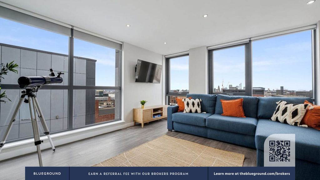 2 bed flat to rentBaltic Triangle L1 photo 4