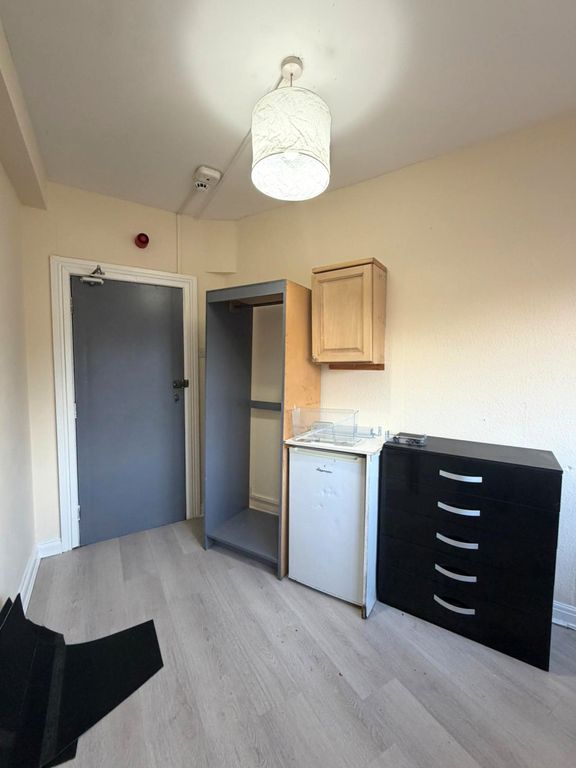 Property photo 2 of 2