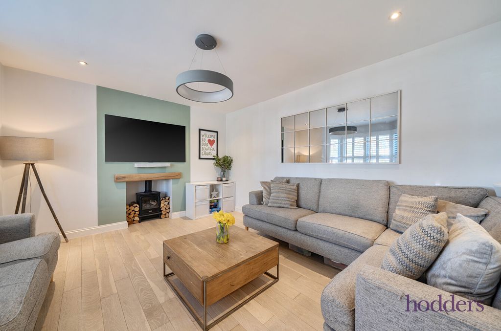 Property photo 1 of 24 35d81Fd6-236B-4c4...