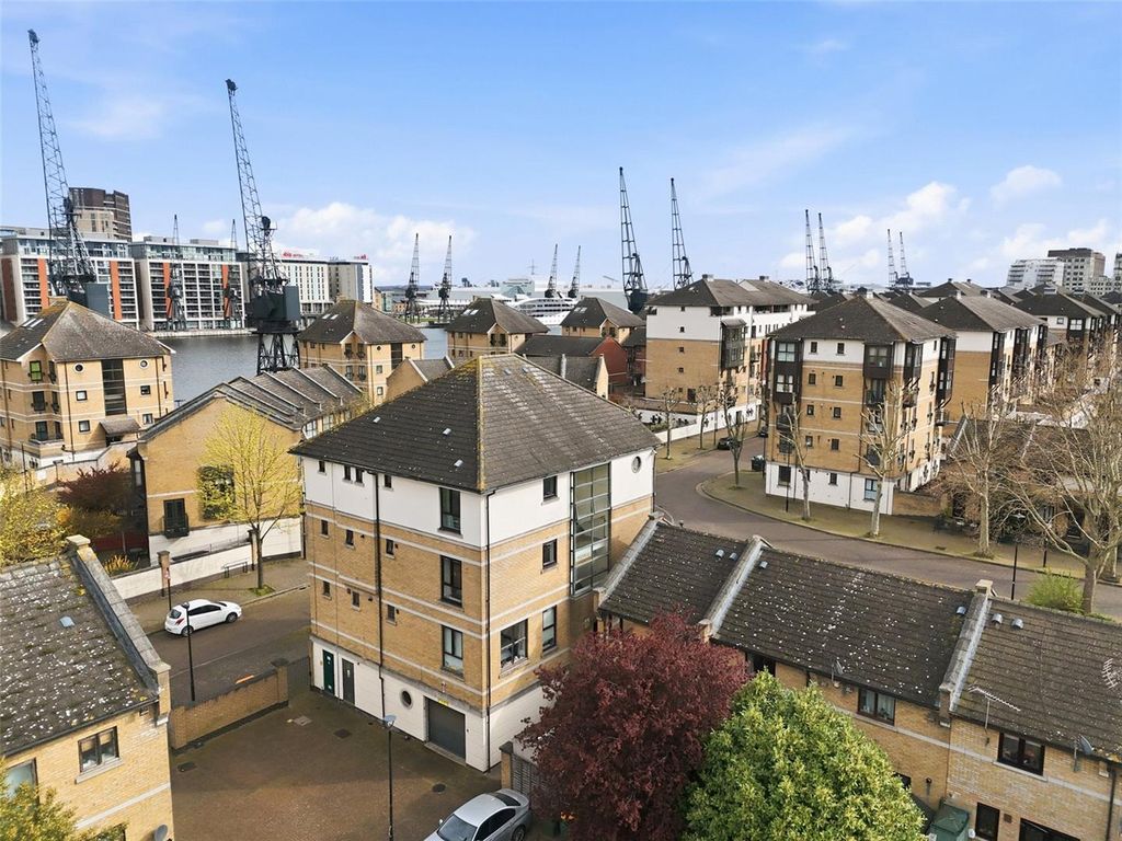 Property photo 1 of 17 Picture No. 04