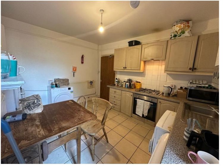 Property photo 3 of 12 3