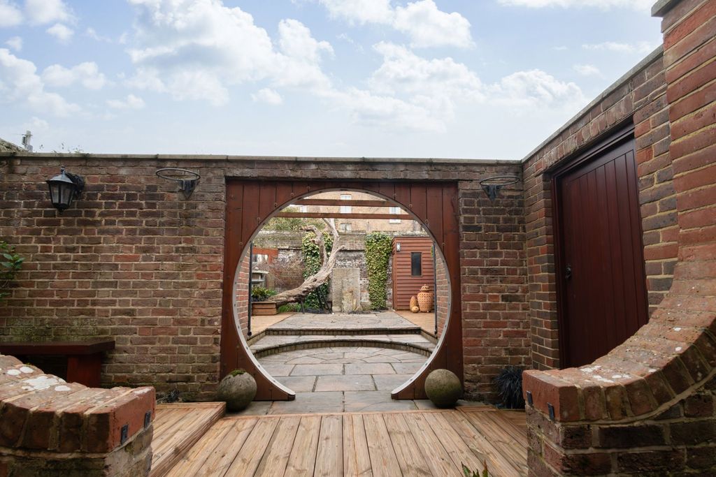 Additional image 35 of 4 bed terraced house for saleKent House, Prospect Terrace, Ramsgate CT11