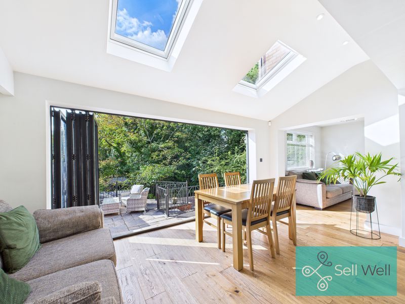 Property photo 3 of 40 Open Plan Living Area