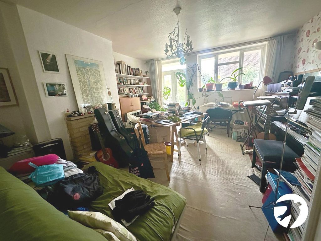 Property photo 2 of 8 Picture No. 09