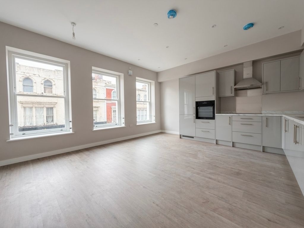 Property photo 1 of 5 Balcony