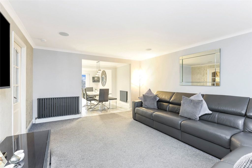 Property photo 3 of 26 Picture No. 04