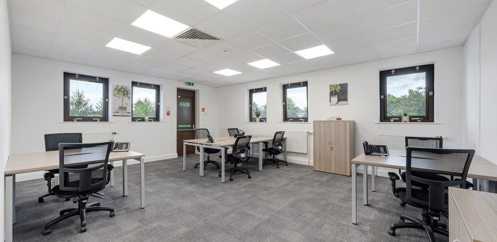 Property photo 3 of 8