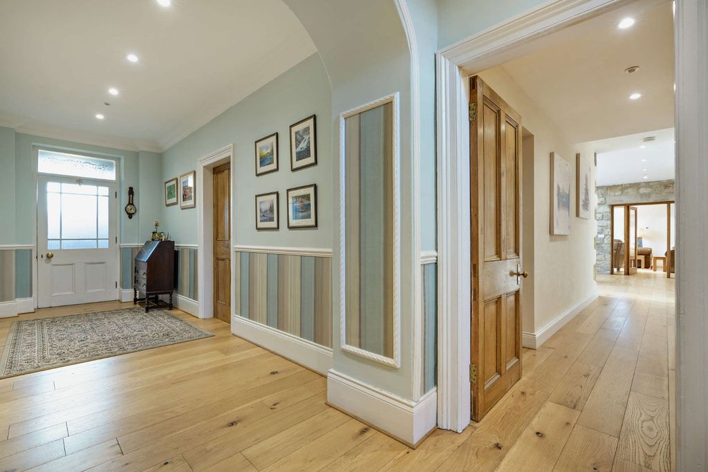 Property photo 3 of 48 Entrance Hallway