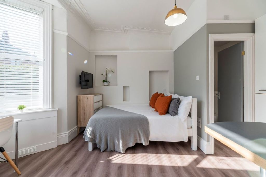 Property photo 2 of 5 29Trf1 Studio