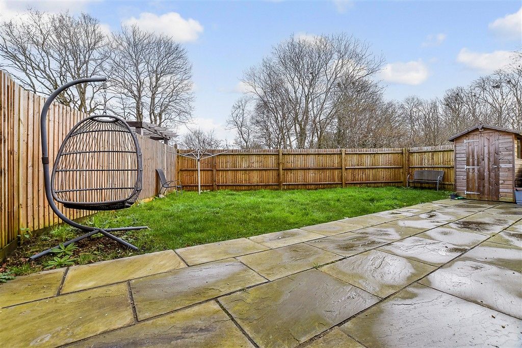 Property photo 2 of 11 Patio / Decking