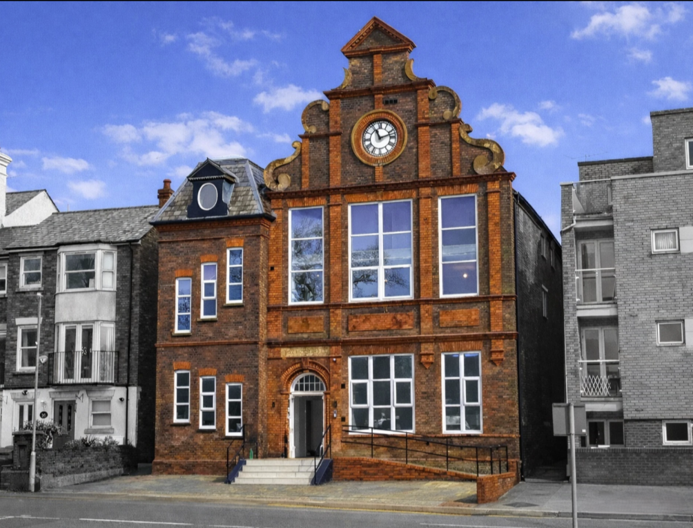 Property photo 1 of 21