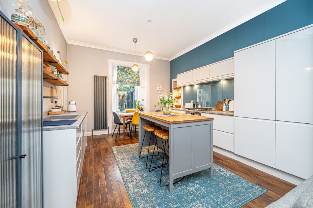 Property photo 3 of 31 Property Image 3