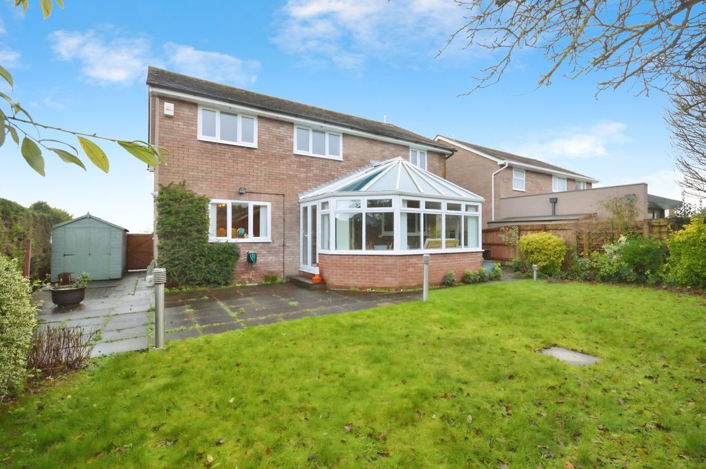 Property photo 2 of 28 Rear