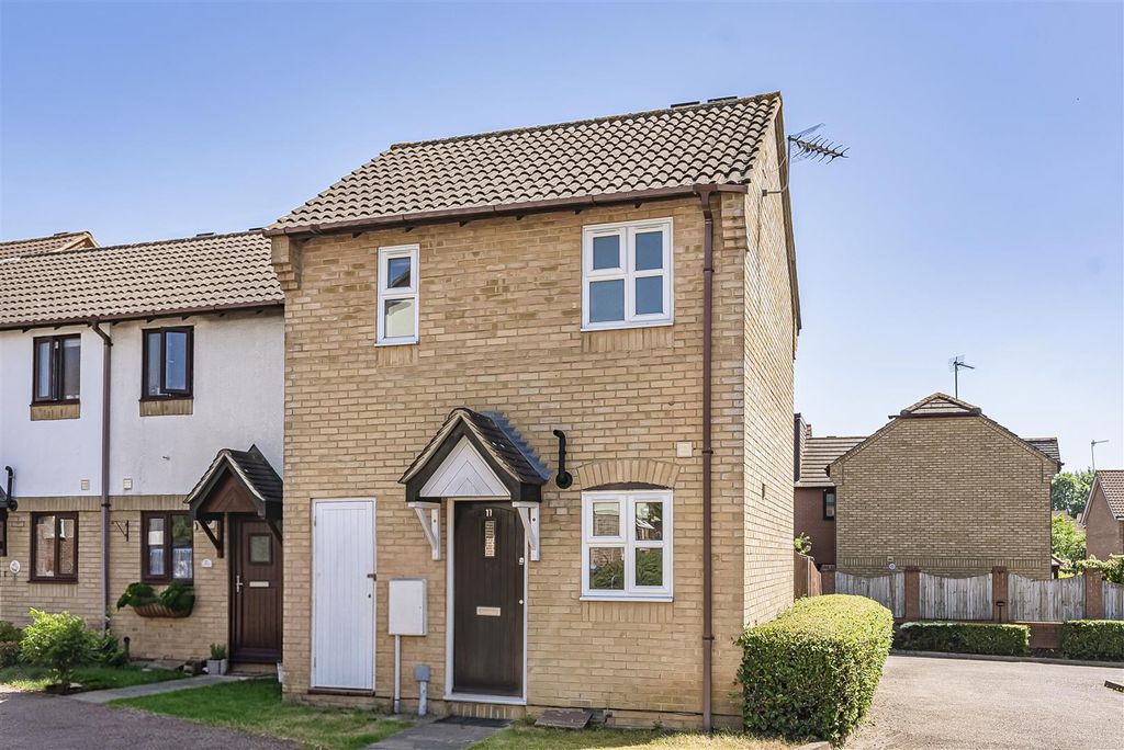 Additional image 15 of 1 bed end terrace house for saleThe Copse, Hertford SG13