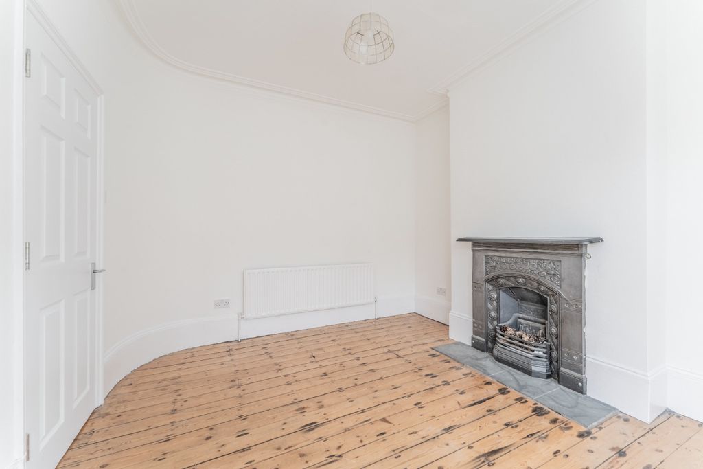 Property photo 3 of 22 2528634