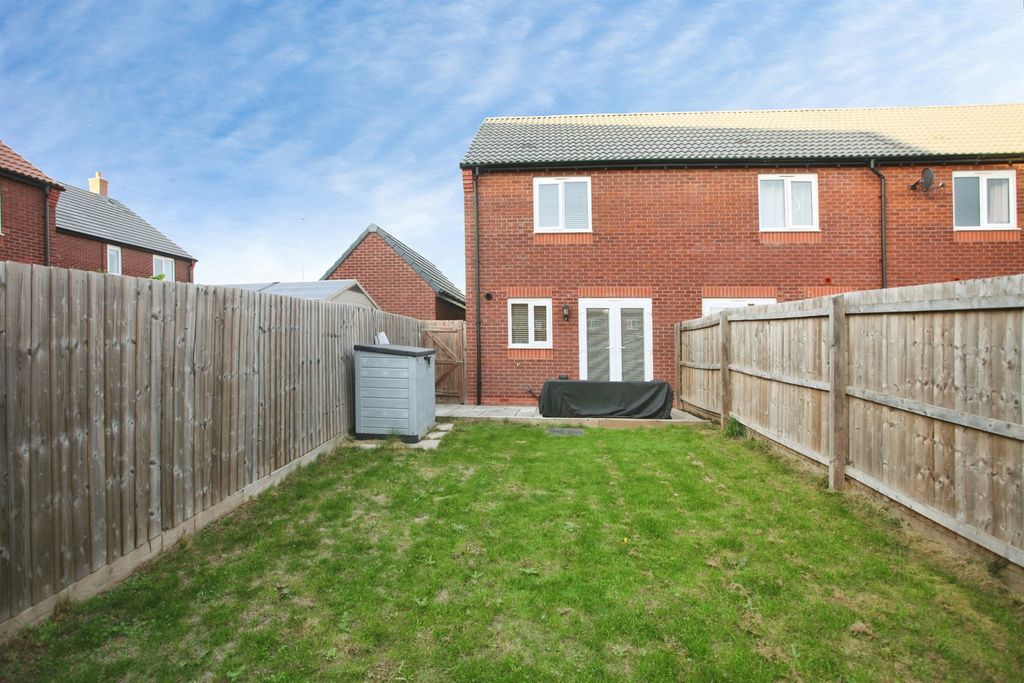 Property photo 3 of 16