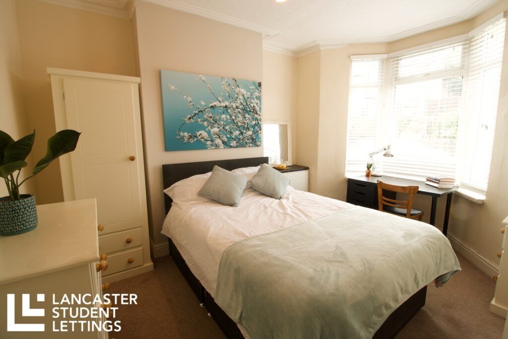 Property photo 1 of 11 Property Photo