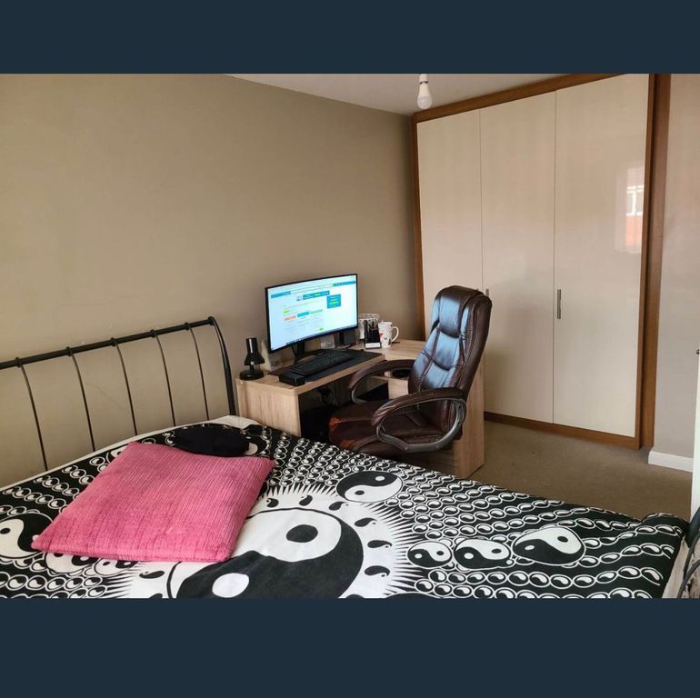 Property photo 2 of 2