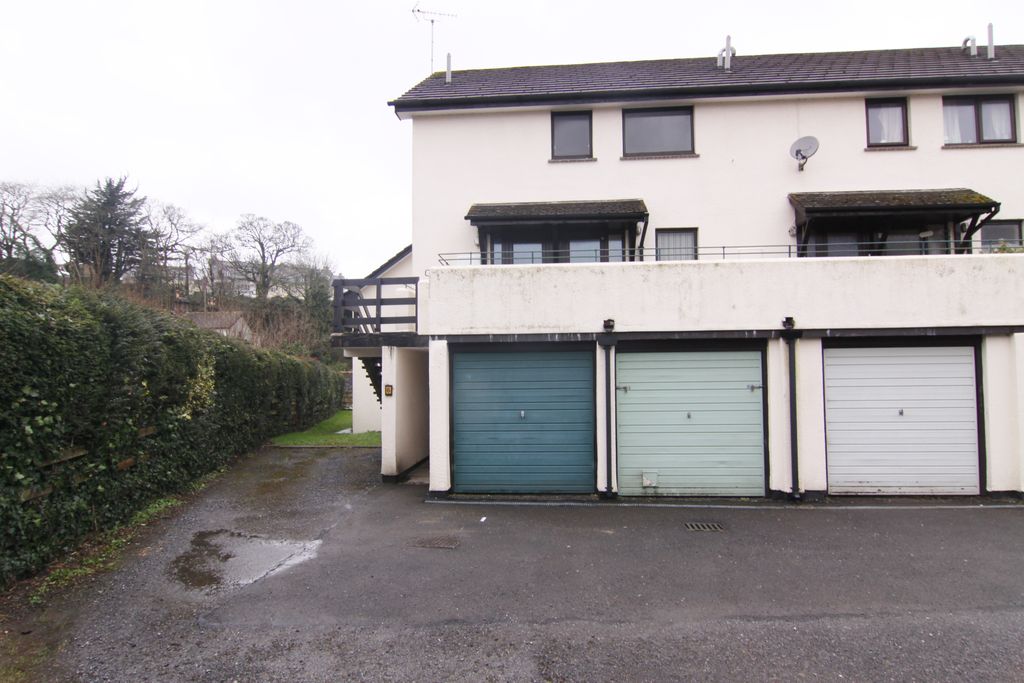 Property photo 1 of 7 Main.Jpg