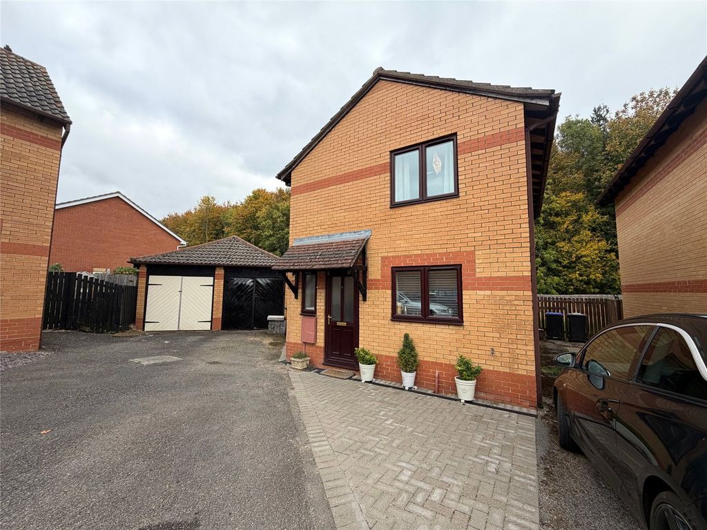 Property photo 1 of 15 Picture No. 32