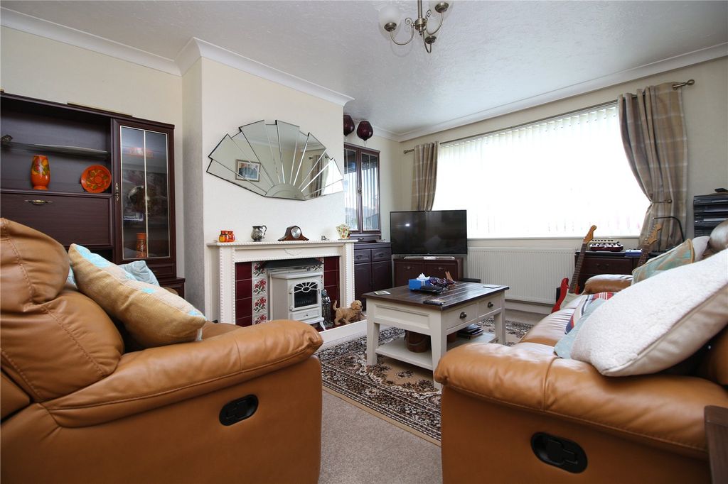 Property photo 2 of 15 Picture No. 02