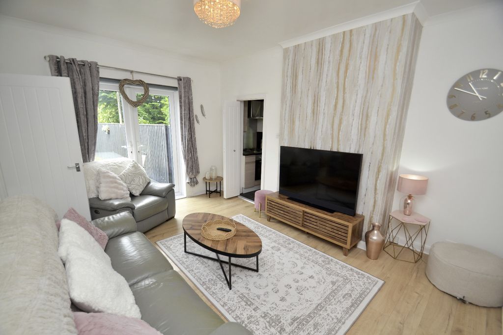Property photo 3 of 25 5206425