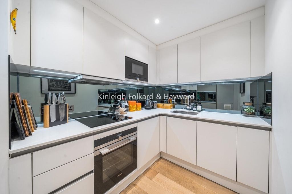 Property photo 2 of 12 Picture No. 02