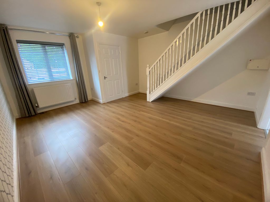 Property photo 2 of 14 Bedroom