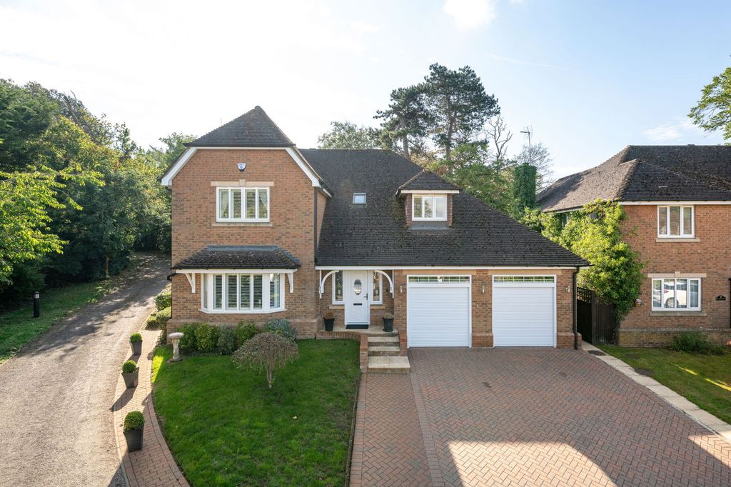 Property photo 1 of 30