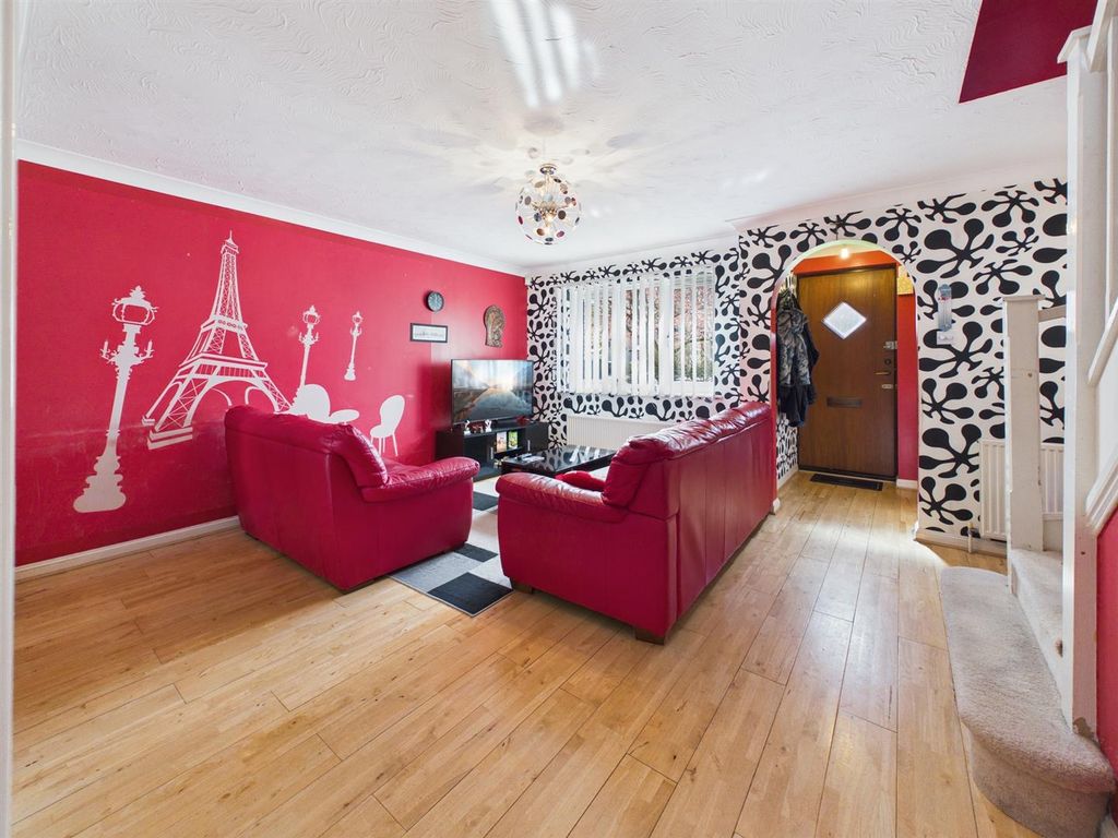 Property photo 3 of 10 Cam05510G0-Pr0190-Still007.Jpg