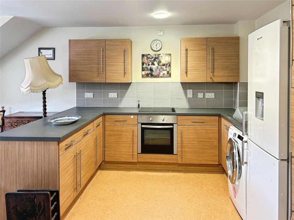 Property photo 3 of 13 Kitchen/Living Room