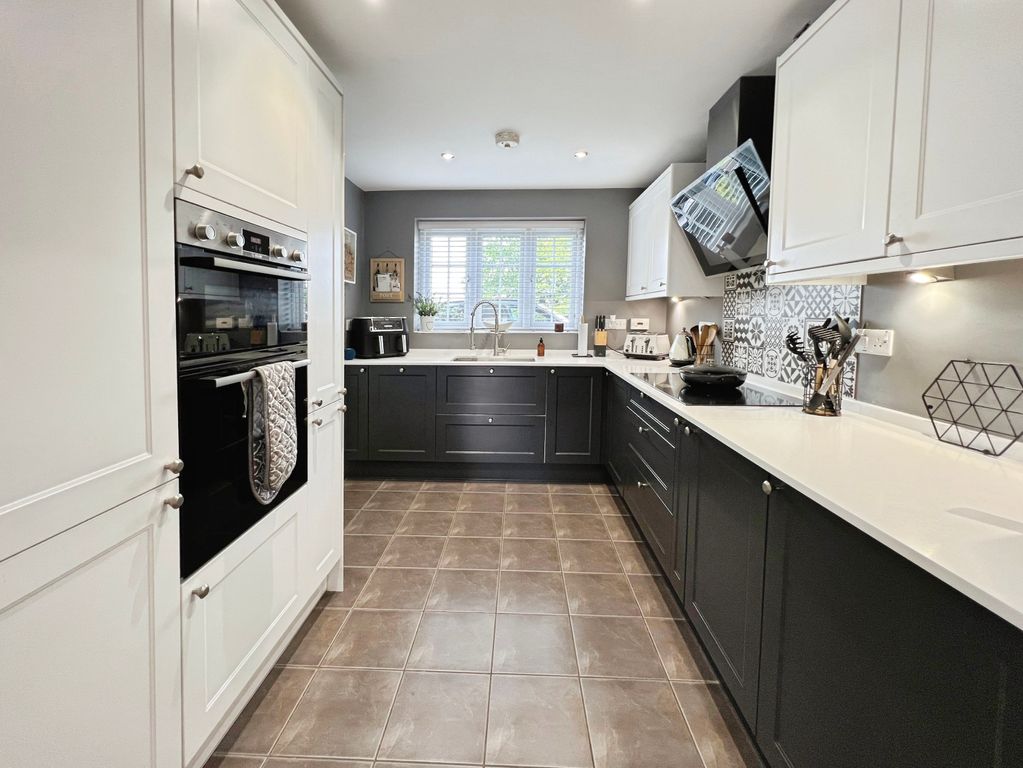 Property photo 2 of 21 Img_5851