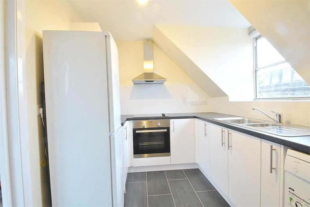 Property photo 2 of 6 1