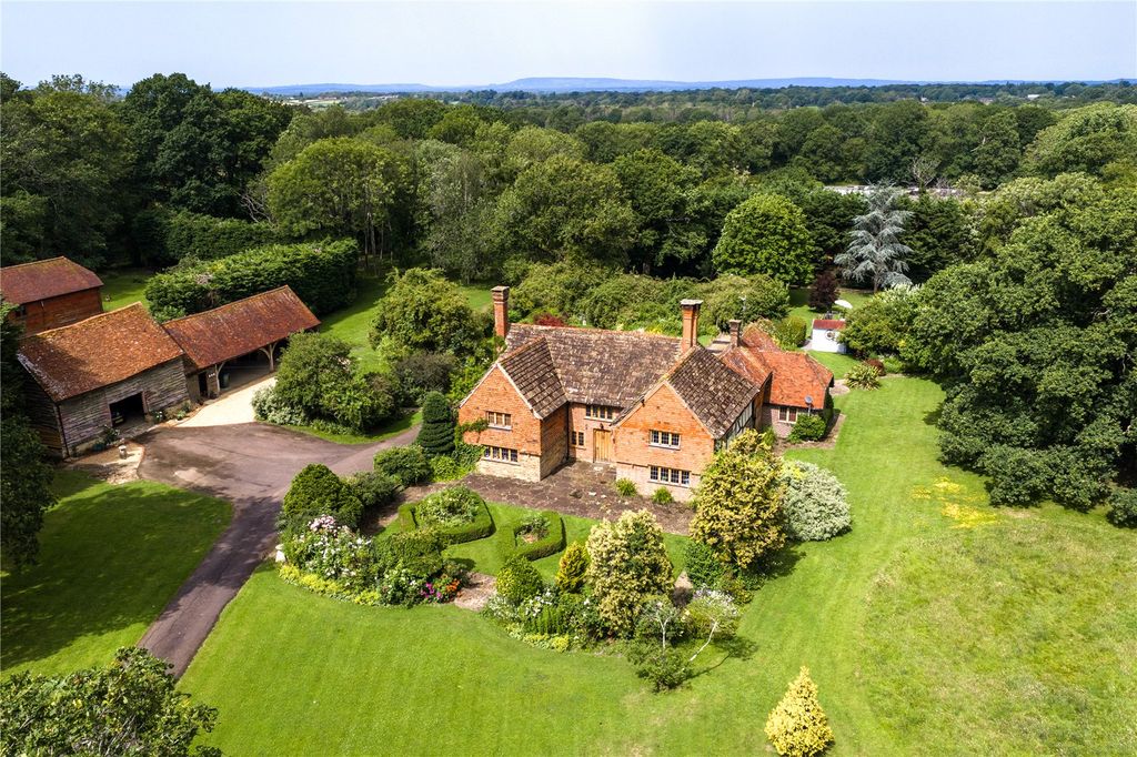 Property photo 1 of 32 Toat Farm
