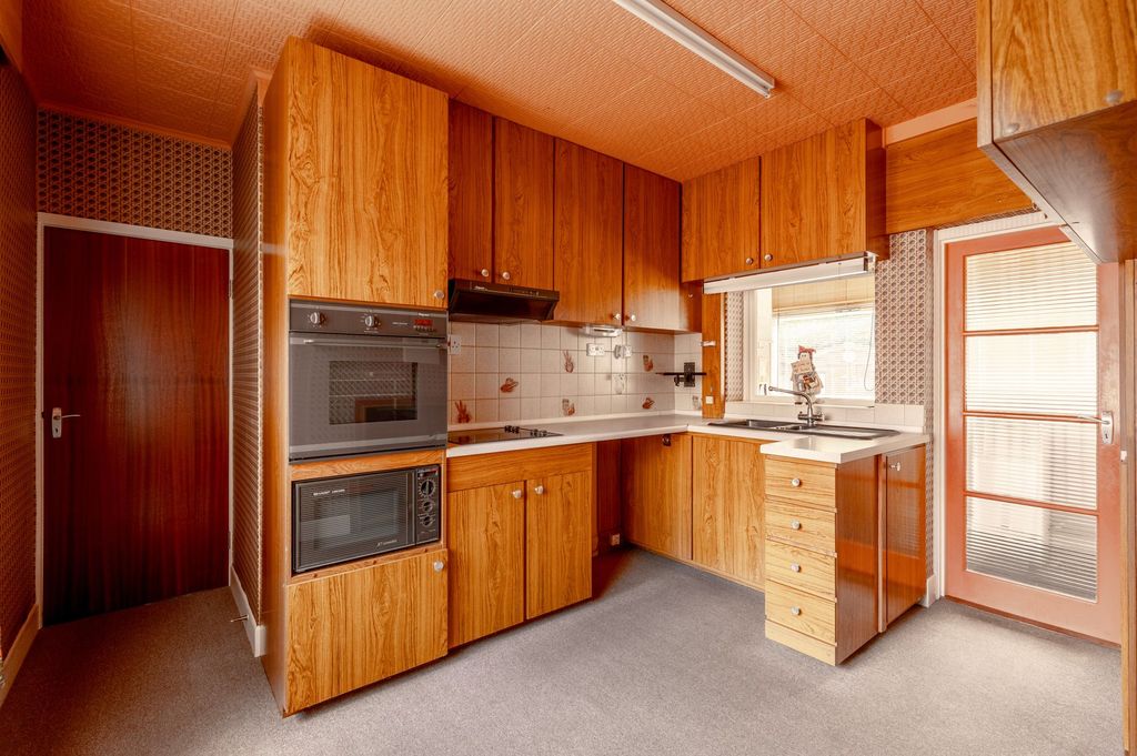 Property photo 3 of 22