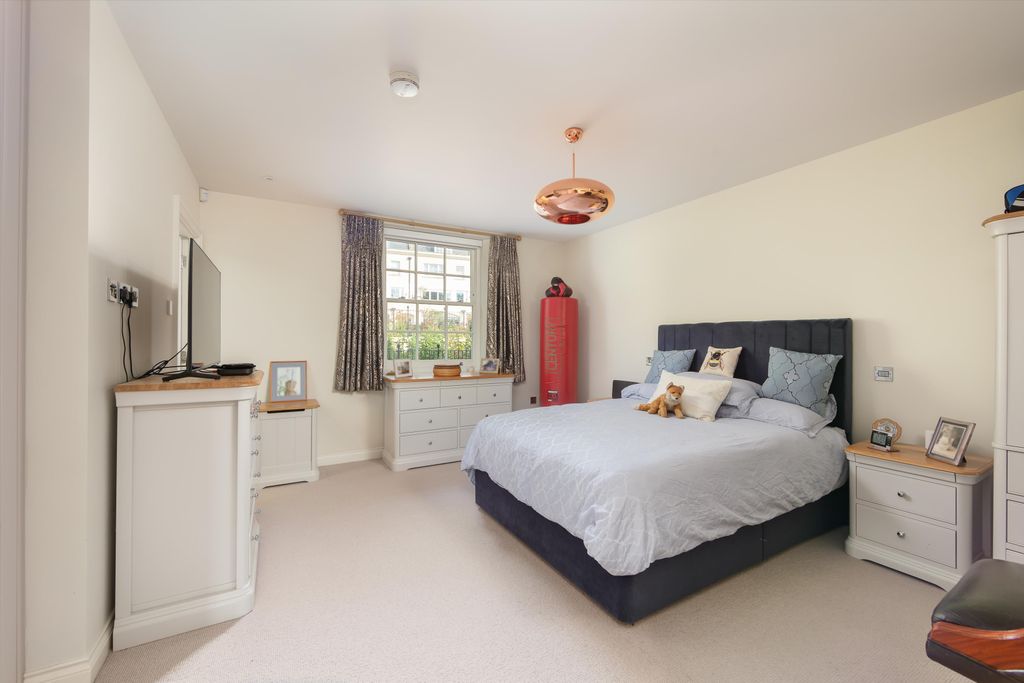 Additional image 13 of 3 bed flat for saleLansdown Road, Bath, Somerset BA1