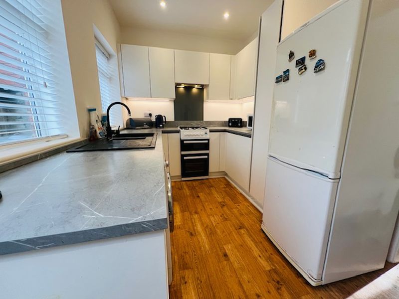 Property photo 2 of 11 Photo 2