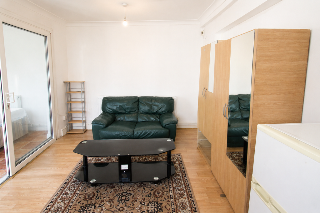 Property photo 2 of 4