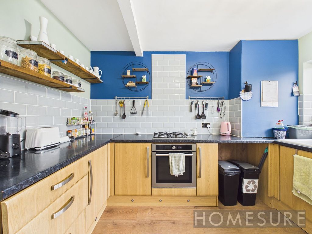 Property photo 3 of 29