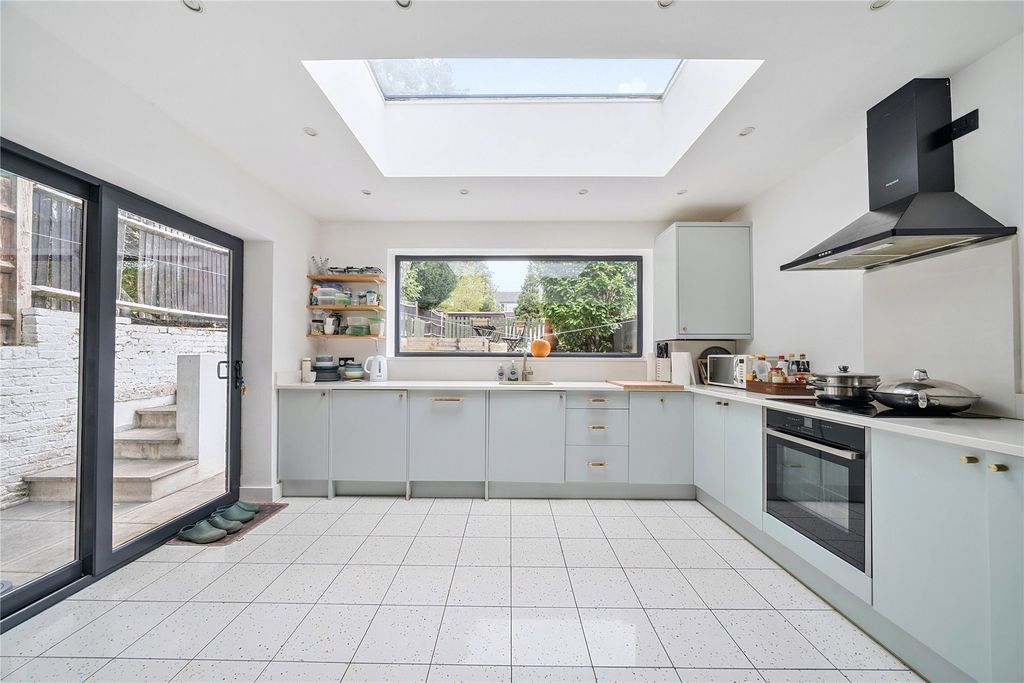 Property photo 3 of 23 Picture No. 41