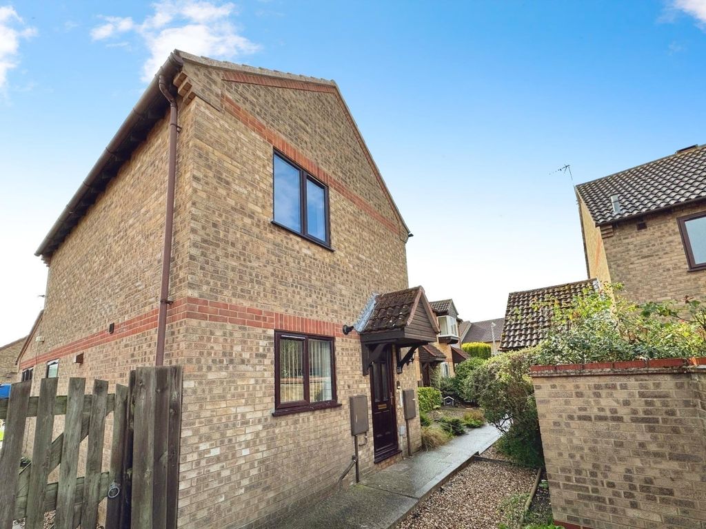 Property photo 1 of 8