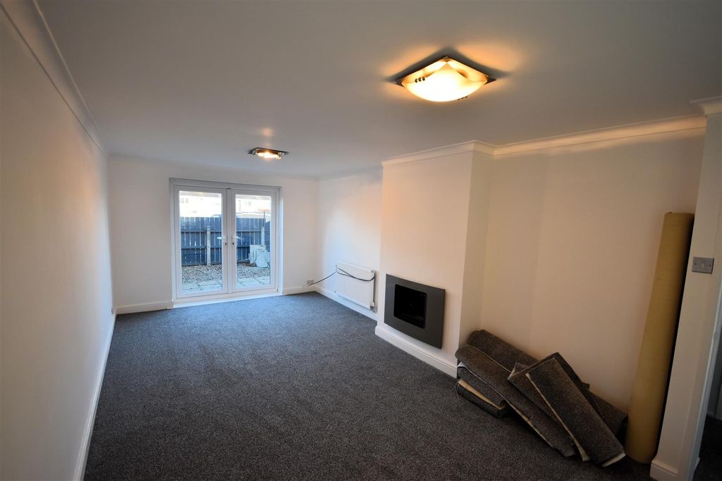 Property photo 2 of 10 Dsc_1222.Jpg