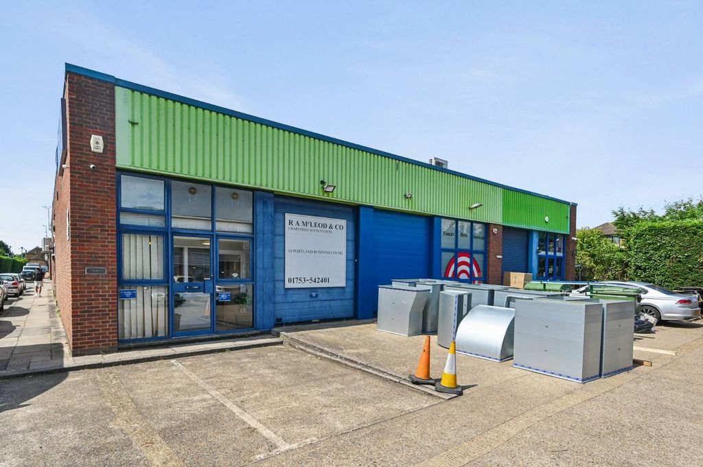 Property photo 1 of 14