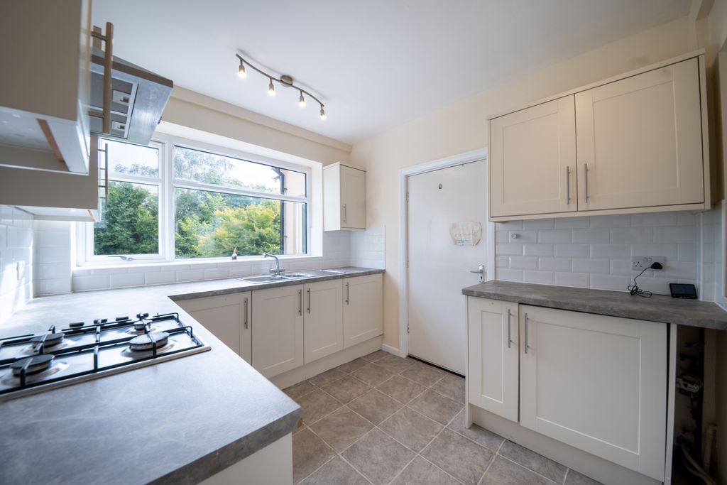 Property photo 2 of 25 P1027905-Hdr