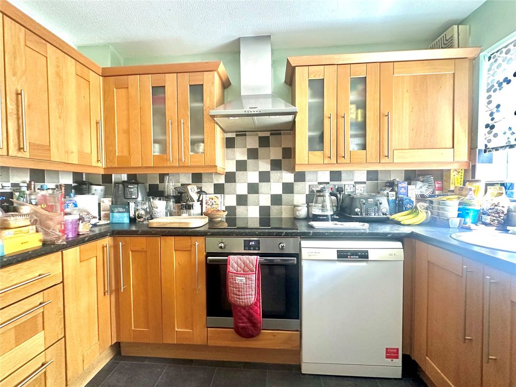Property photo 3 of 10 Picture No. 07