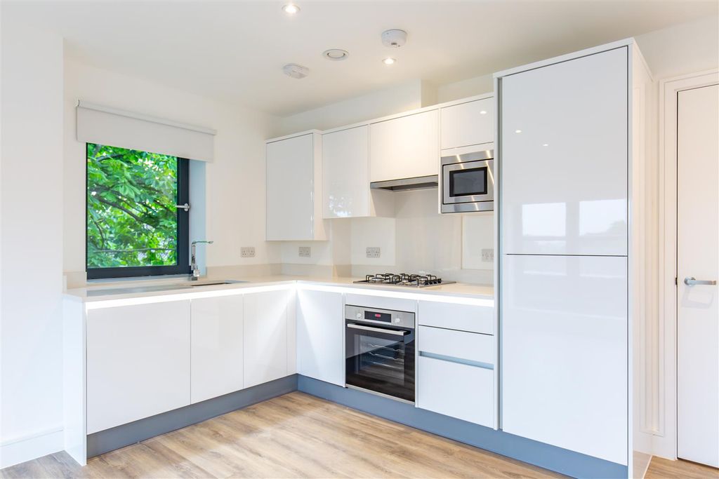 Property photo 3 of 16 6.Jpg