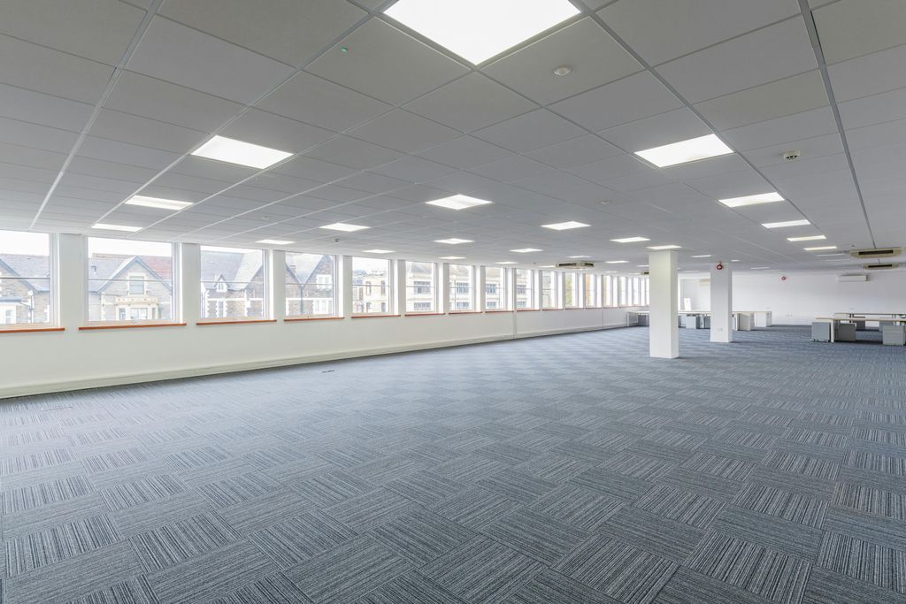 Property photo 3 of 8 1st Floor Churchill House Churchill Way Cardiff1.Jpg